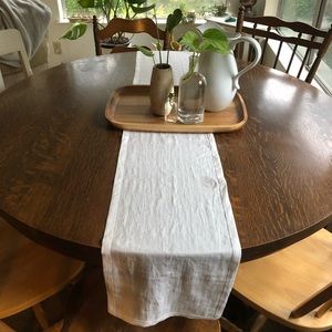 White Linen table runner